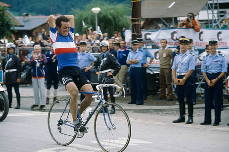 Bernard Hinault.jpg