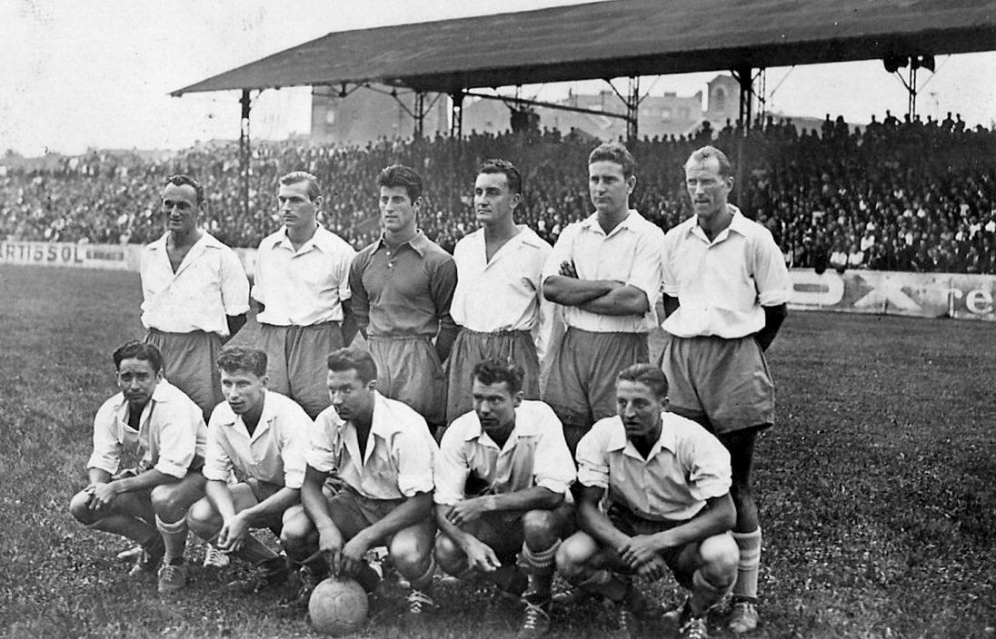 887_001_rouen-football-serie-equipes-et-champions-raoul-diagne-tbe.jpg