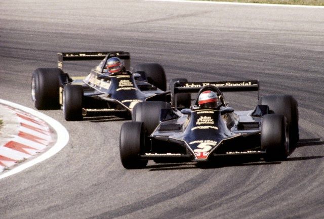 Mario Andretti et Ronnie Peterson Lotus 1978.jpg