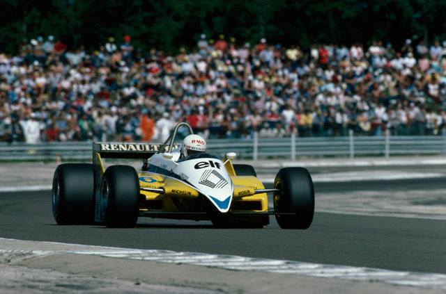 Rene Arnoux Renault 1982.jpg