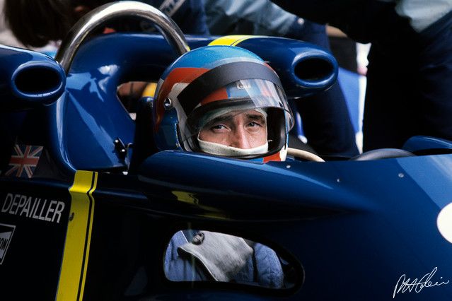 Patrick Depailler Tyrrell P34 en 1976.jpg