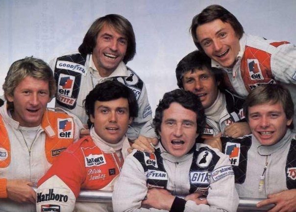 Jean-Pierre Jabouille, Patrick Tambay, Patrick Depailler, Didier Pironi, Jacques Lafitte, Jean-Pierre Jarier et René Arnoux.jpg