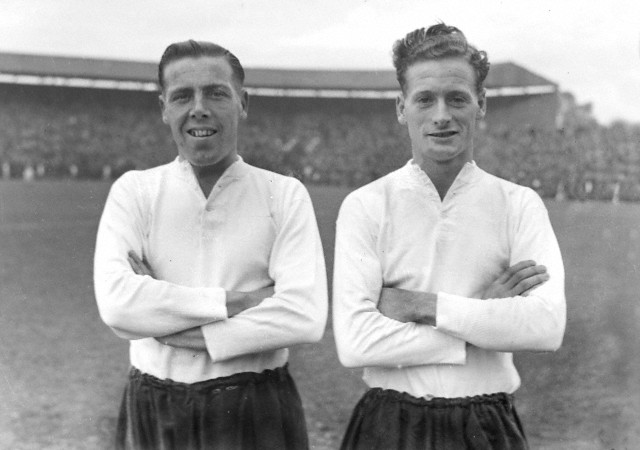 William McIntosh et Tom Finney 1947.jpg