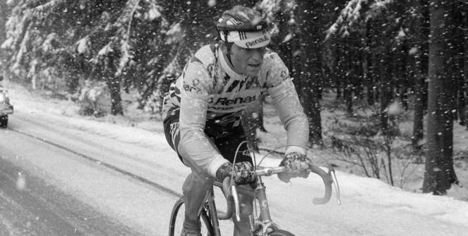 Bernard Hinault 1980 Liège Bastogne Liège.jpg