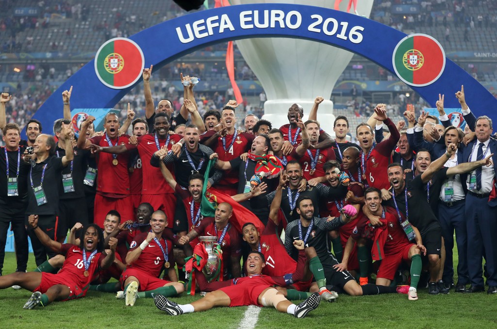 Portugal+v+France+Final+UEFA+Euro+2016+_u69ArrnjWxx.jpg
