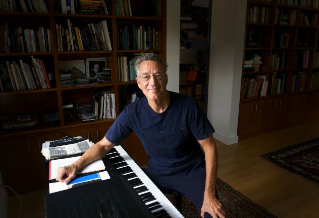 Ray  Manzarek..jpg