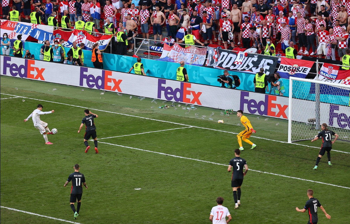 7_2021-06-29 UEFA Euro 2020 - Round of 16 - Croatia 3 5 (a e t ) Spain - Parken, Copenhagen - June 28, 2021(6).jpg