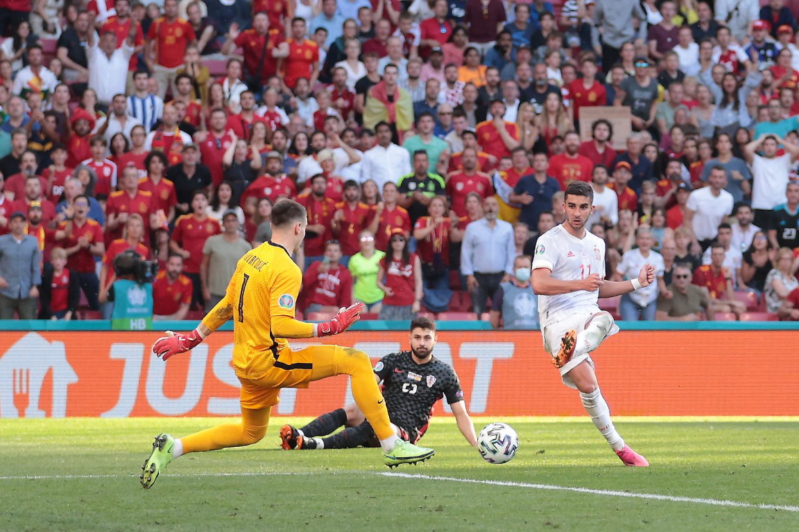 4_2021-06-29 UEFA Euro 2020 - Round of 16 - Croatia 3 5 (a e t ) Spain - Parken, Copenhagen - June 28, 2021(3).jpg