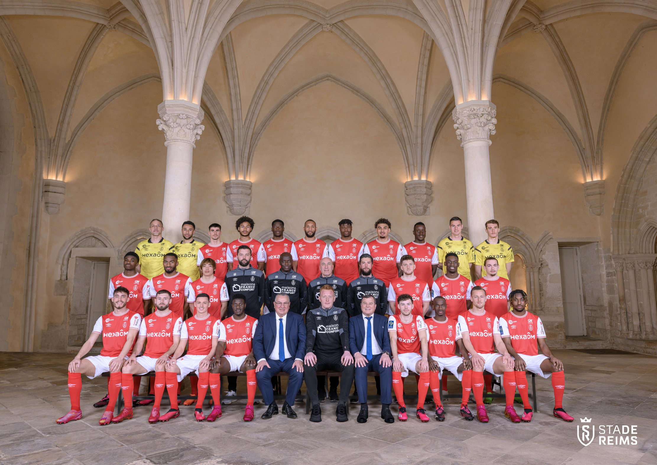 2022-23 Stade Reims Photo officielle b.jpg