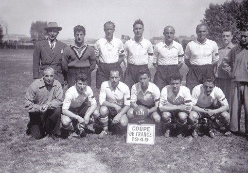 1949 Racing Paris.jpg