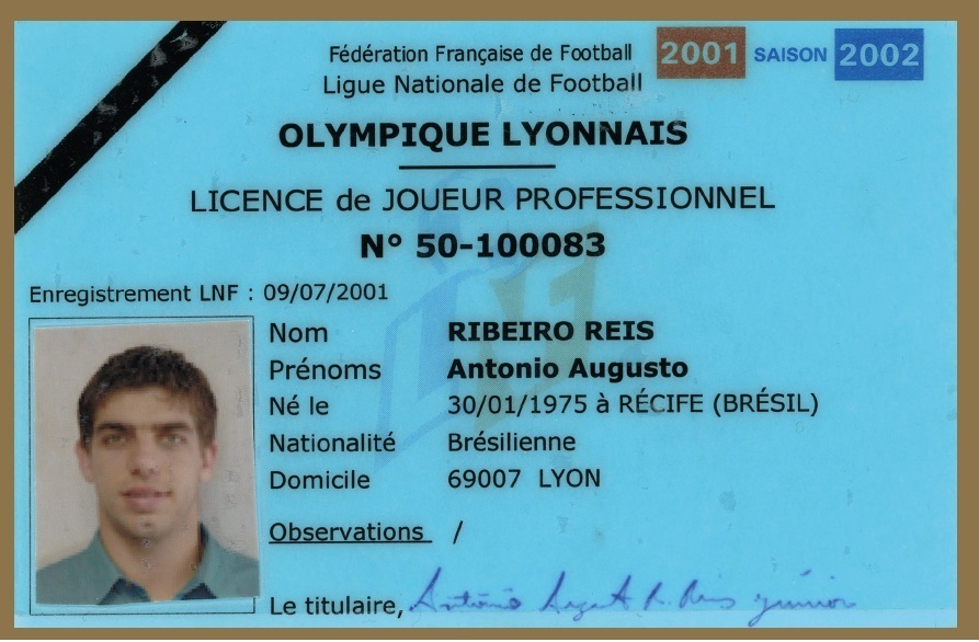 2001.2002 JUNINHO LYON.jpg