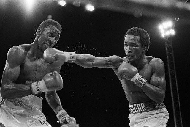 Sugar Ray Leonard - Tommy Hearns 1981.jpg