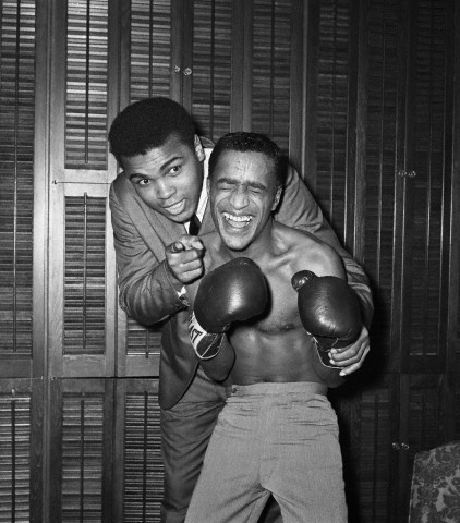 Sammy Davis Jr et Cassius Clay.jpg