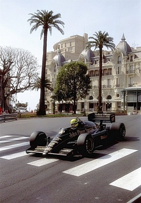 Ayrton Senna (Lotus).jpg