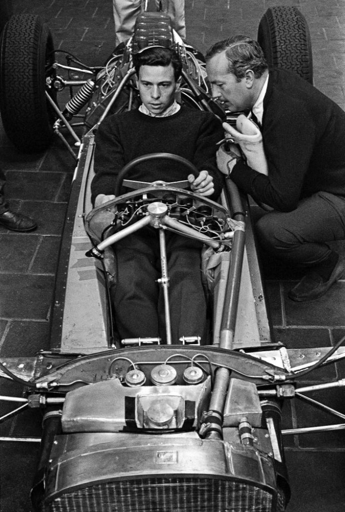 Jim Clark et Colin Chapman.jpg