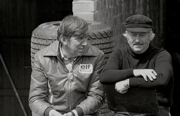 Ken Tyrrell et Colin Chapman (2 légendes de la F1).jpg