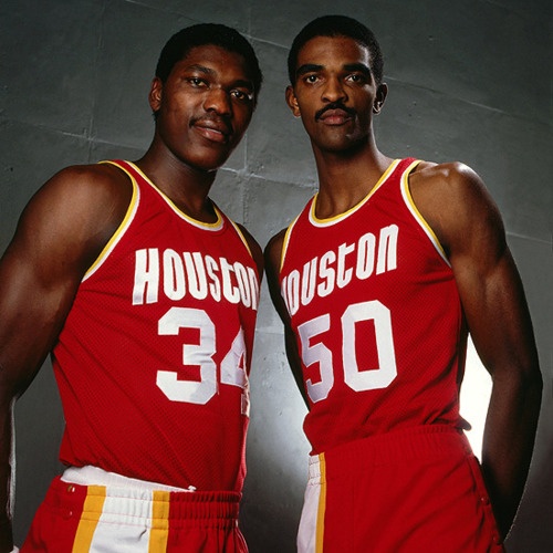 Hakeem Olajuwon & Ralph Sampson.jpg
