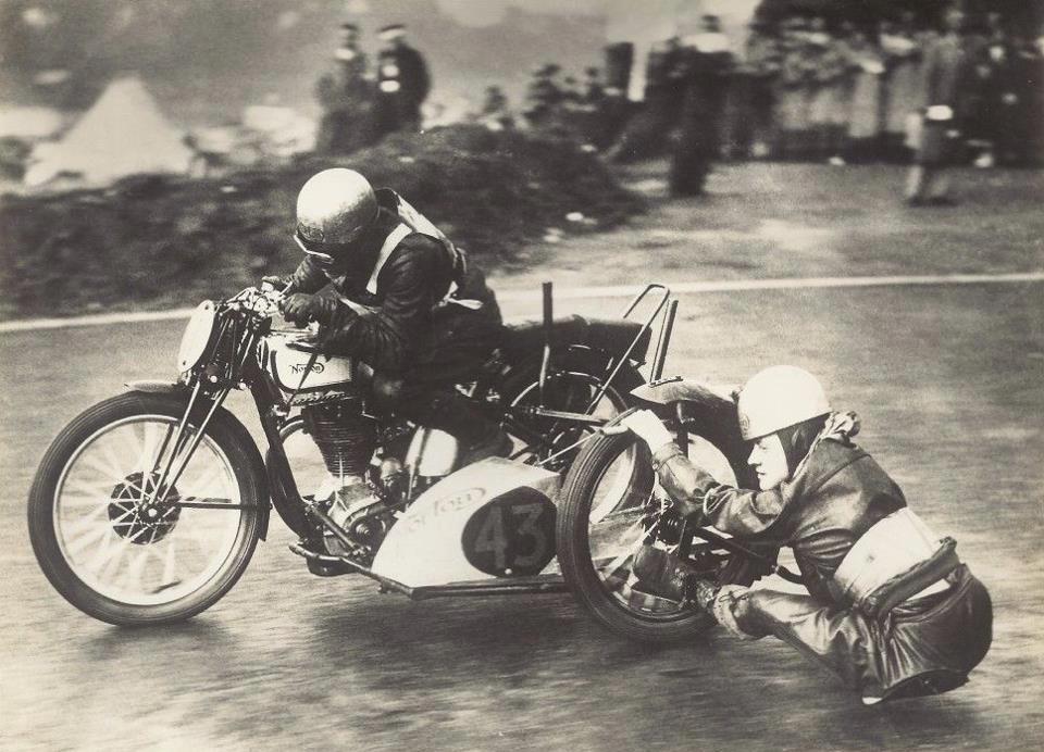 side-car....jpg