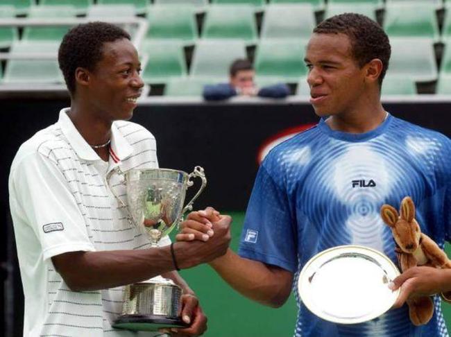 Gaël Monfils et Josselin Ouanna 2004.jpg
