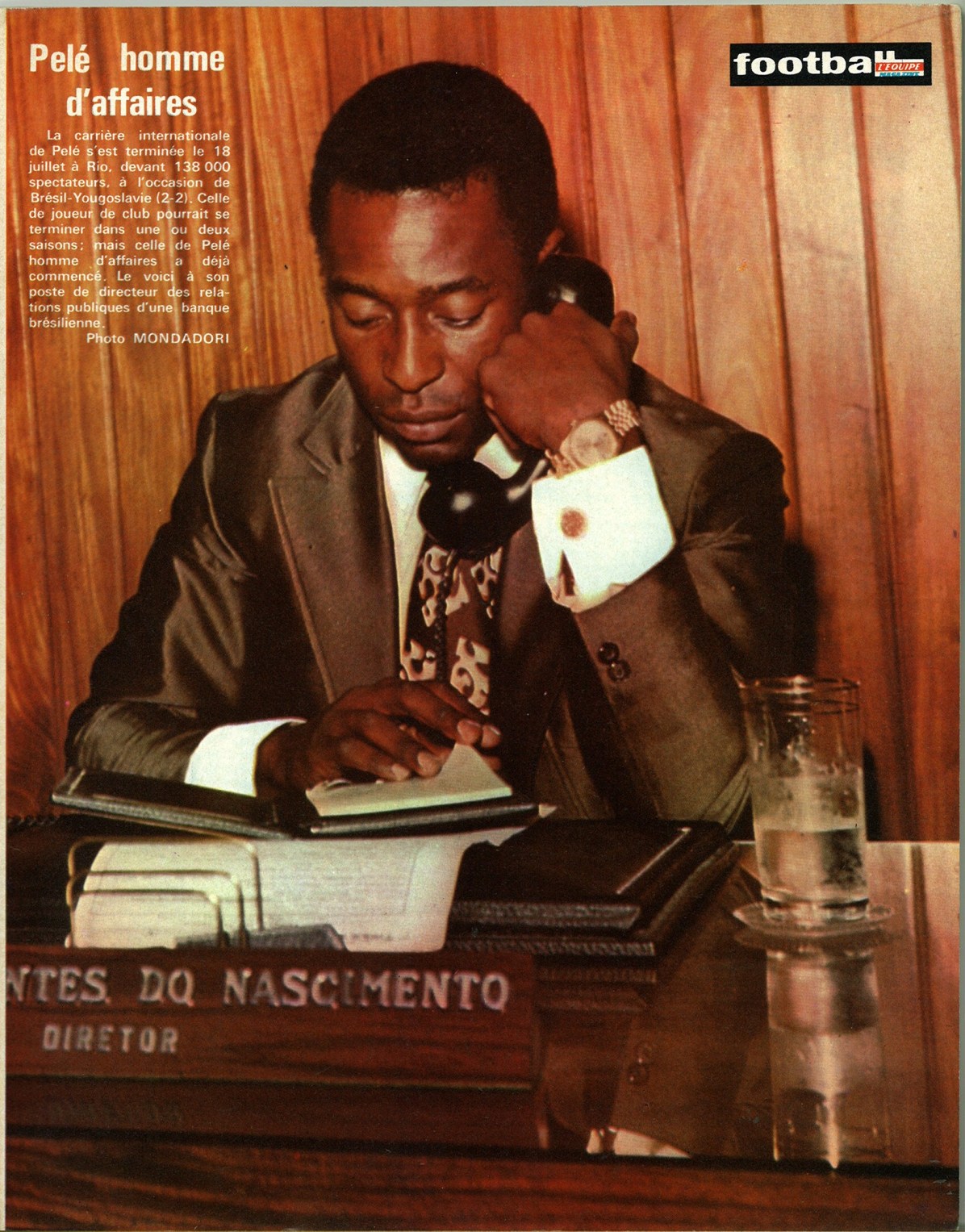 Page 05 - PELE.jpg