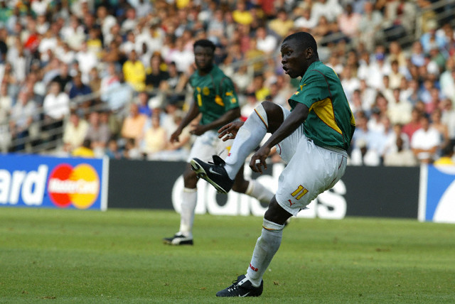 Pius Ndiefi (Cameroun) 2003.jpg