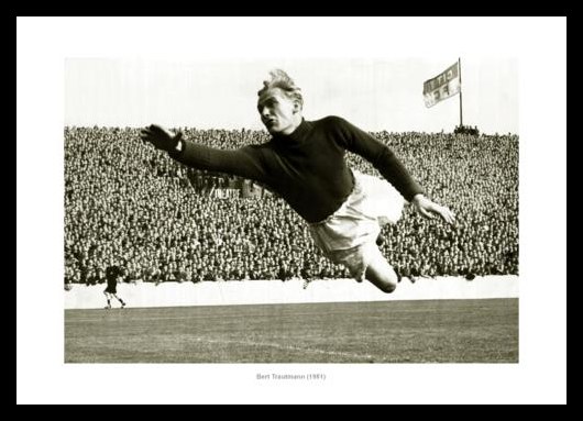 ManCity-Trautmann.jpg