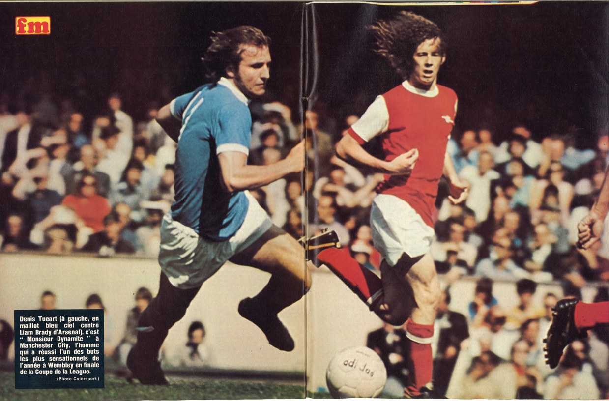 Denis TUEART & Liam BRADY.jpg